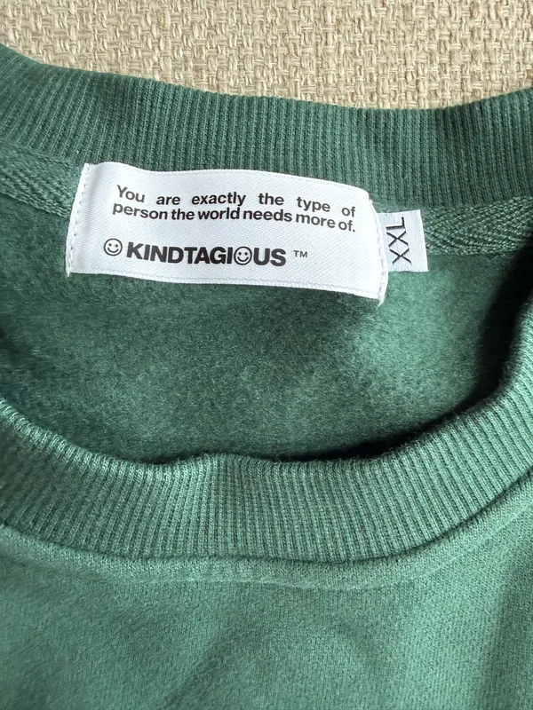 kindtagious kindness graphic sweatshirt green size 2xl - Image 2