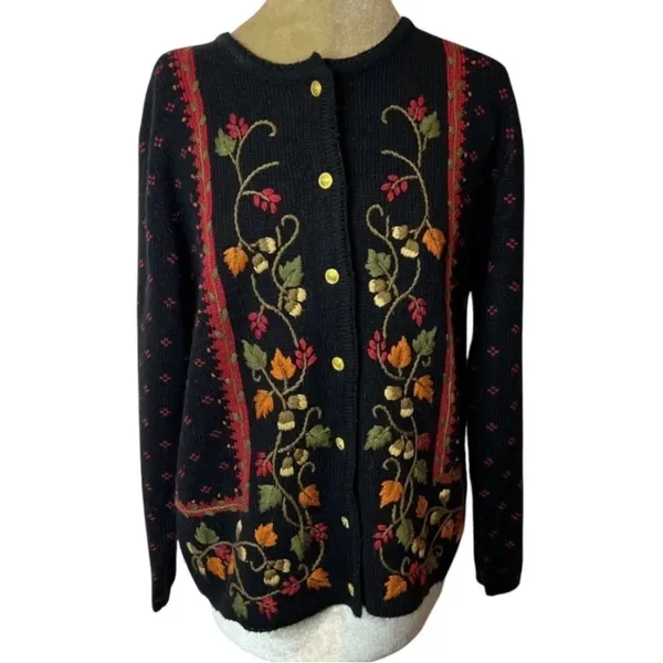 VTG Crystal-Kobe Floral Cardigan Sweater Womens Small Black Autumn Cottagecore - Image 2