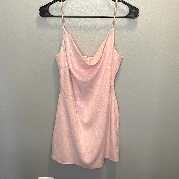 Hello Molly‎ NEW Women's Pink Lyrical Nights Sequin Mini Dress Size Large - Image 2
