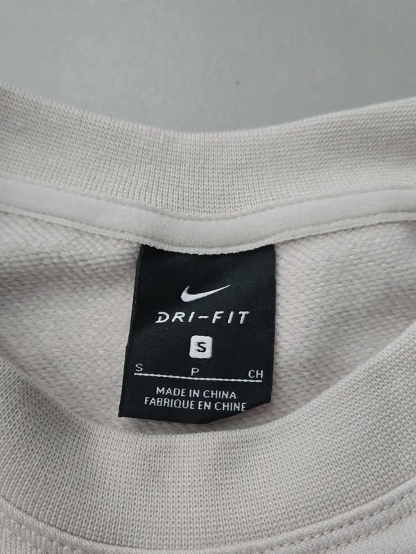 New Nike Women's Cream Crewneck Sweatshirt with Embossed Logo Size S - Image 7