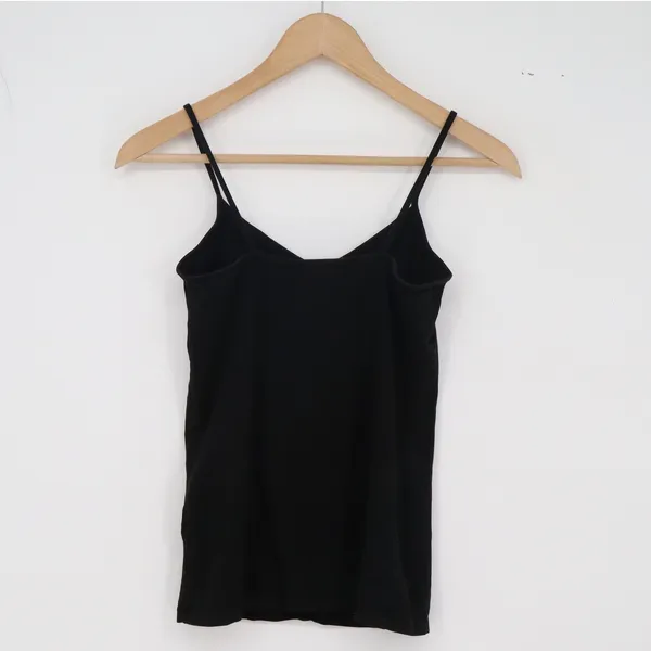 Forever 21 Cami Top Womens M Basic Black Spaghetti Strap V-Neck Excellent - Image 3