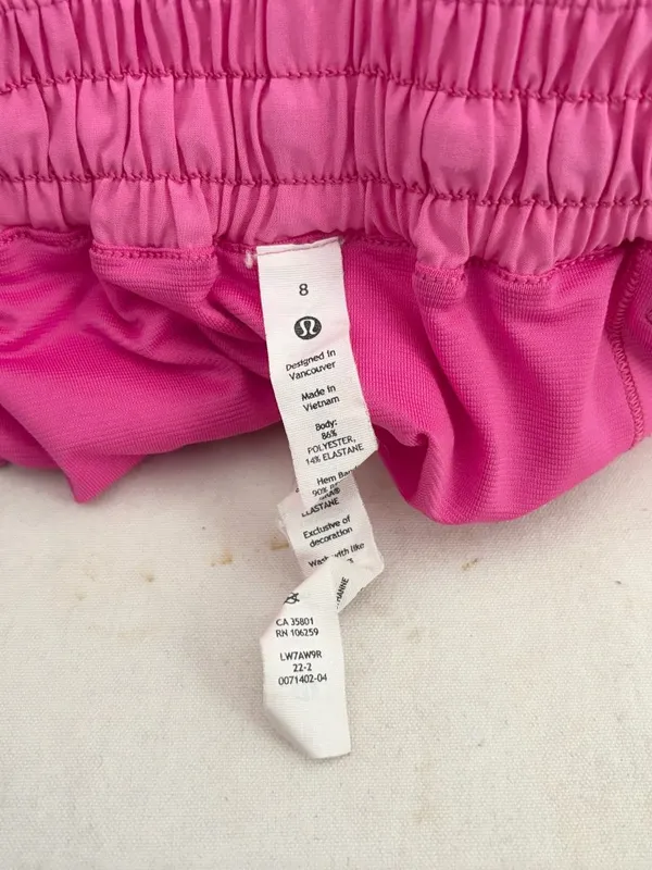 Lululemon Hotty Hot Low-Rise Short 2.5", Sonic Pink - Image 4