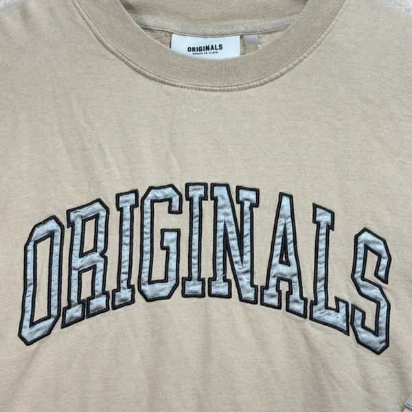 Brooklyn‎ Cloth Originals Tan Graphic Sweatshirt Women Small Crewneck Streetwear - Image 2