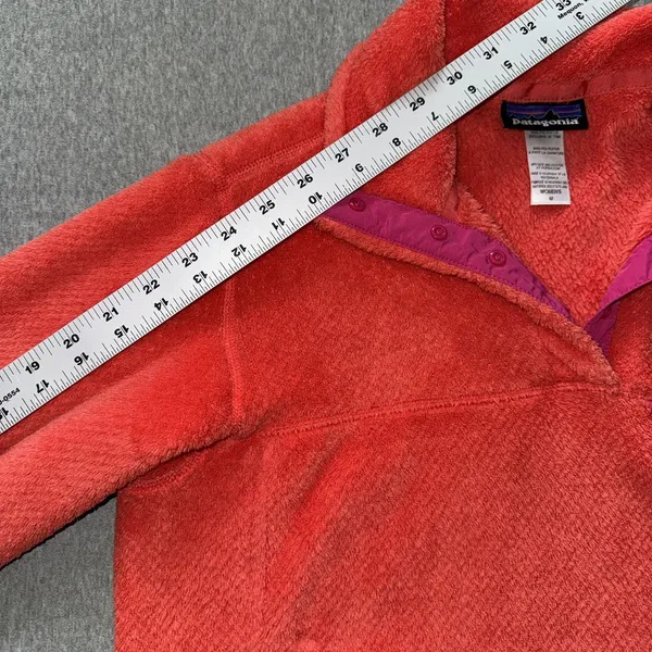 Patagonia Women's 1/4 snap on Teddy Fleece Jacket Sweater Size M - Image 8