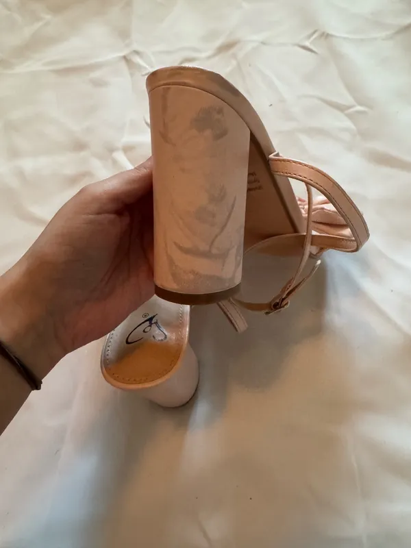 Windsor Blush Pink Women's Heels with Bows - Image 4