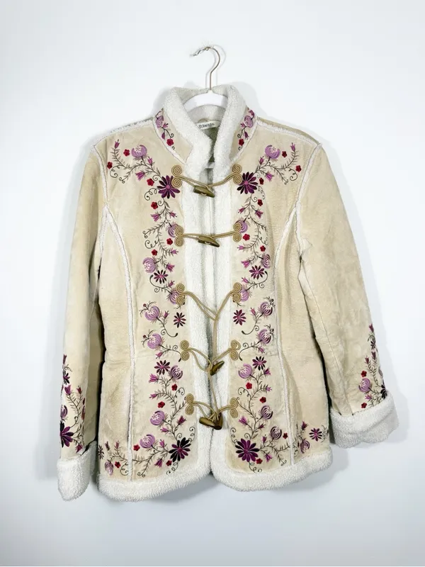 St. John’s Bay VINTAGE Embroidered Genuine Suede Sherpa Penny Lane Jacket Large - Image 3