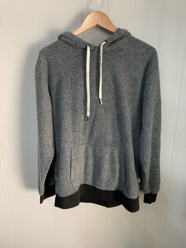 Feat Blanket Hoodie gray comfy soft pullover hooded sweatshirt XL - Image 2