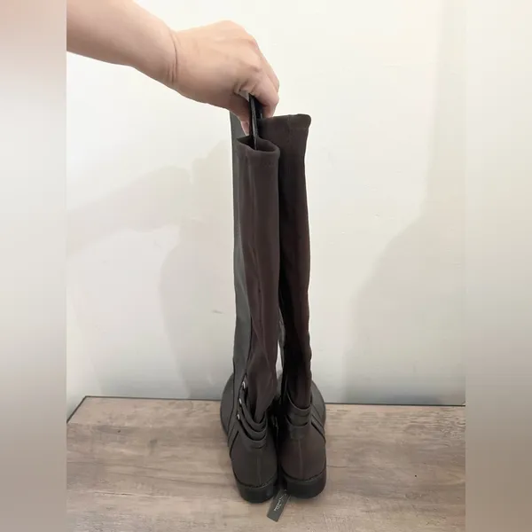 Vince Camuto Medium Calf Pauletta Tall Shaft Boots size 7.5 NWOB - Image 2