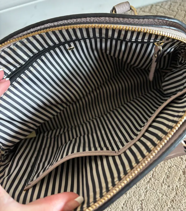 Kate Spade Purse - Image 6