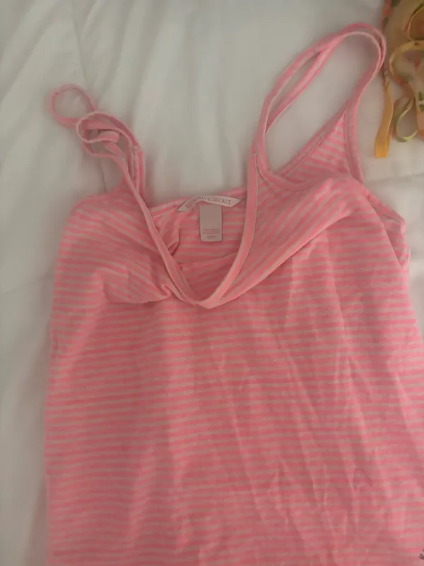 Victoria's Secret Top PINK - Image 2