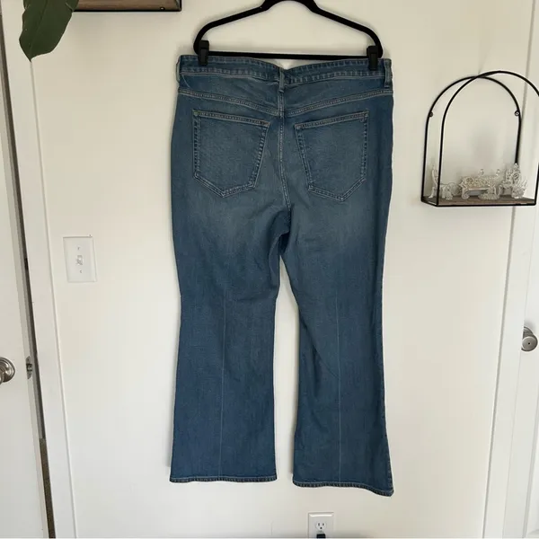 NWOT Madewell The Plus Curvy‎ Vintage Flare Jean Size 16W - Image 2