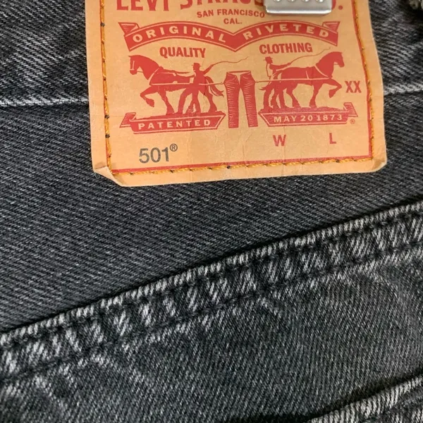 Levis 501 High Waist Cut Off Jean Shorts Size 29 Black - Image 7