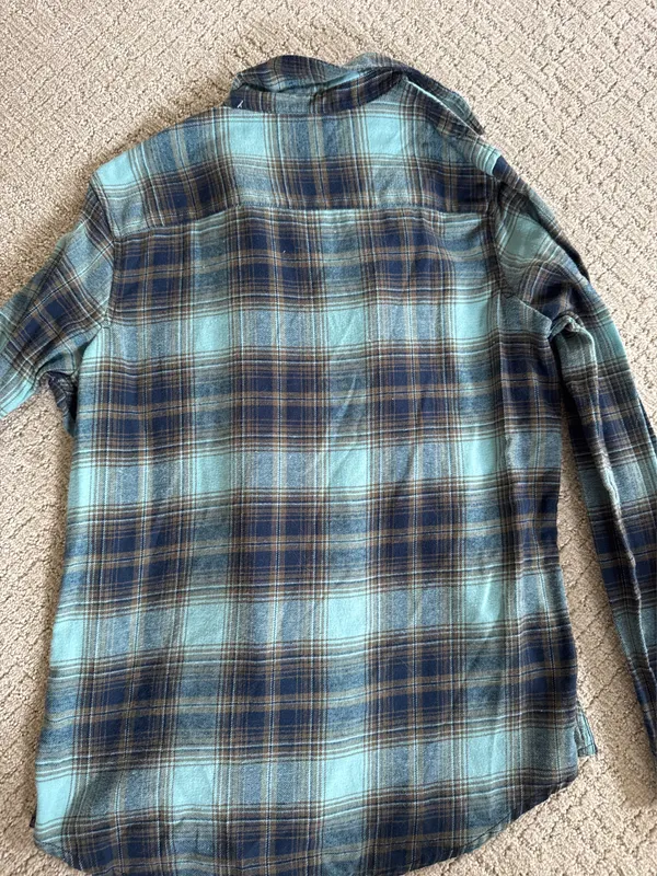 Northeast Outfitters Plaid Flannel Blue Size M - Image 4