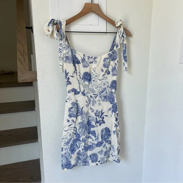 Reformation Annabell Bow-Detailed Floral Print Georgette Mini Dress in Lucerne - Image 4
