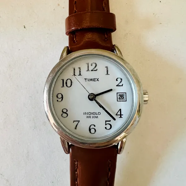 Timex Indiglo Brown Leather Watch - Image 5