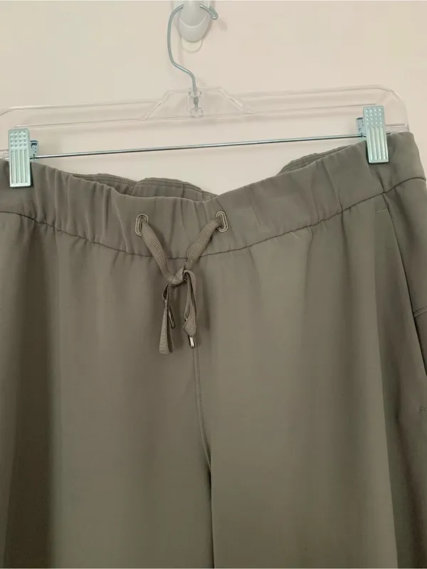 Lululemon On the Fly Wide-Leg Pant - Image 2