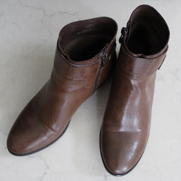 Xappeal | Brown buckle ankle boot Size 7.5 - Image 5