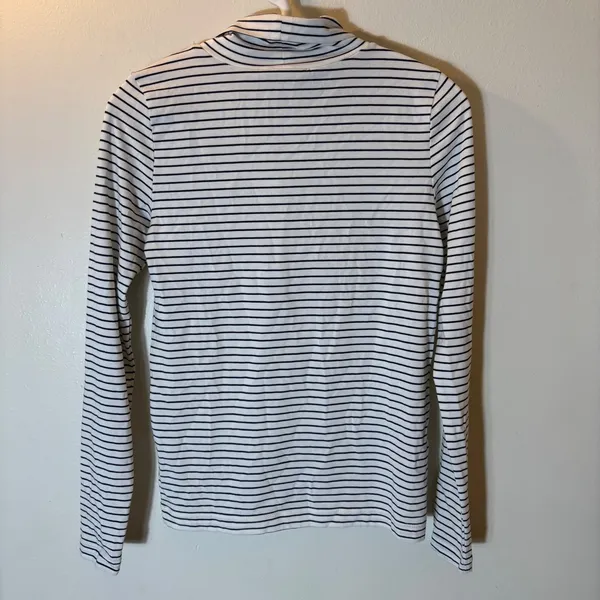 LOFT Turtleneck‎ Striped Top Size XS White Navy Blue NWT - Image 2