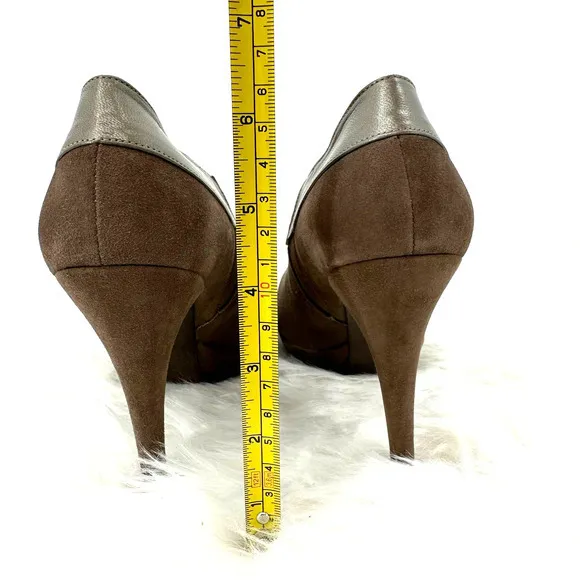 Stuart Weitzman size 6.5‎ M GW94598 platform heeled booties taupe suede - Image 7