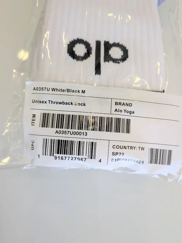 Alo Yoga Throwback Crew Socks Logo Striped White/Black Size M 1 Pair - Image 5