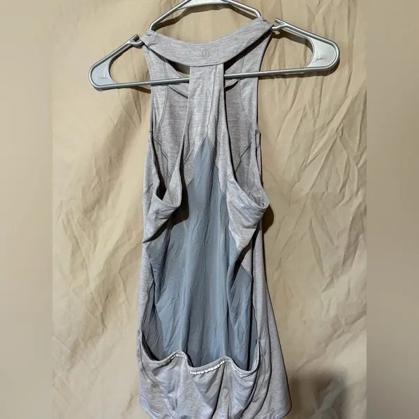 Lululemon tank top - Image 3