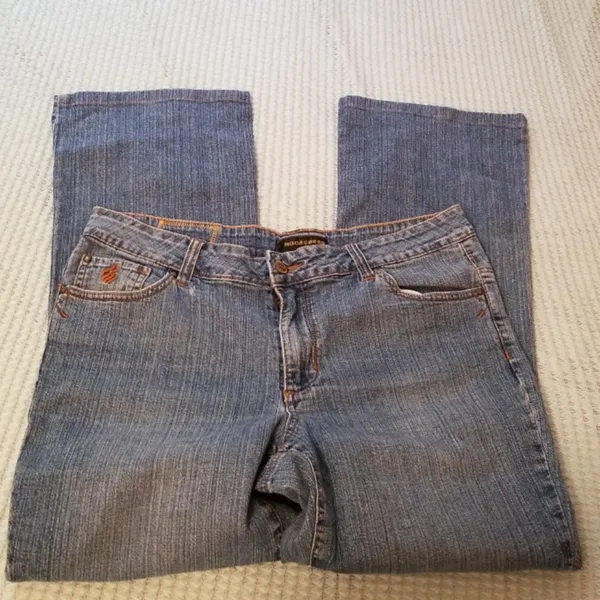 Roca wear jeans size 16 - Image 2