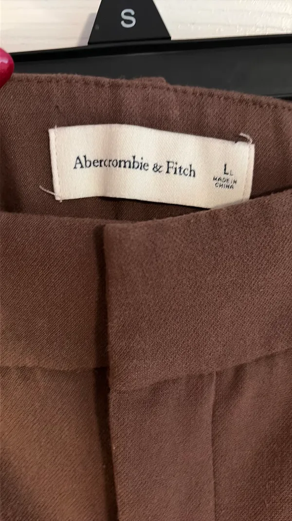 Abercrombie Sloane Tailored Wide-Leg Pants - Image 3