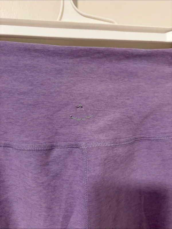 Beyond Yoga Super Soft Crossover Light Purple Leggings - Image 4