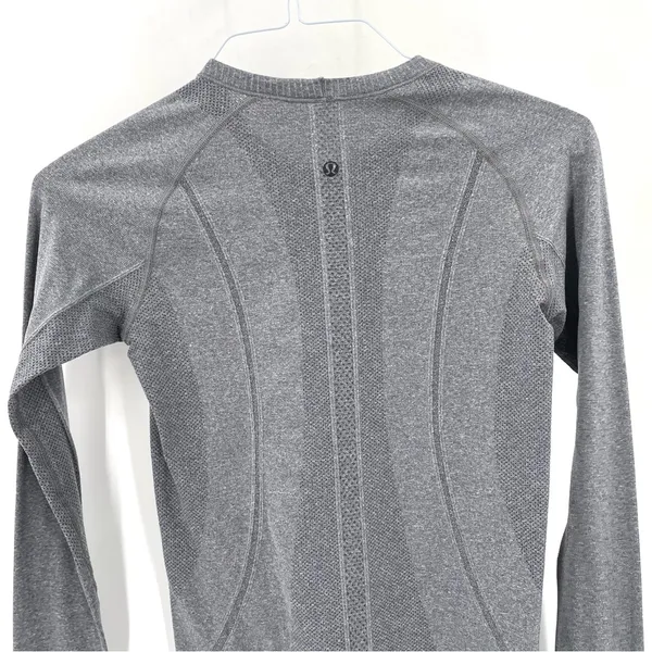 Lululemon athletica Swiftly Tech Long Sleeve Gray Lounge Workout Crew TShirt - Image 6