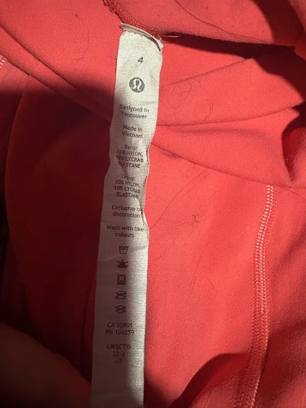 Orangish pink lululemon leggings - Image 4