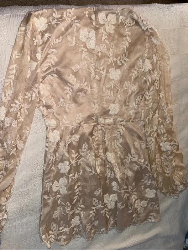 Tularosa Ryland dress in cream NWOT medium - Image 8