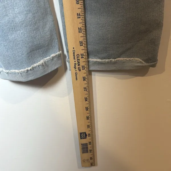 Denizen for Levi’s Women’s Mid-Rise Boyfriend Light Wash Distressed Jeans Sz 18 - Image 5