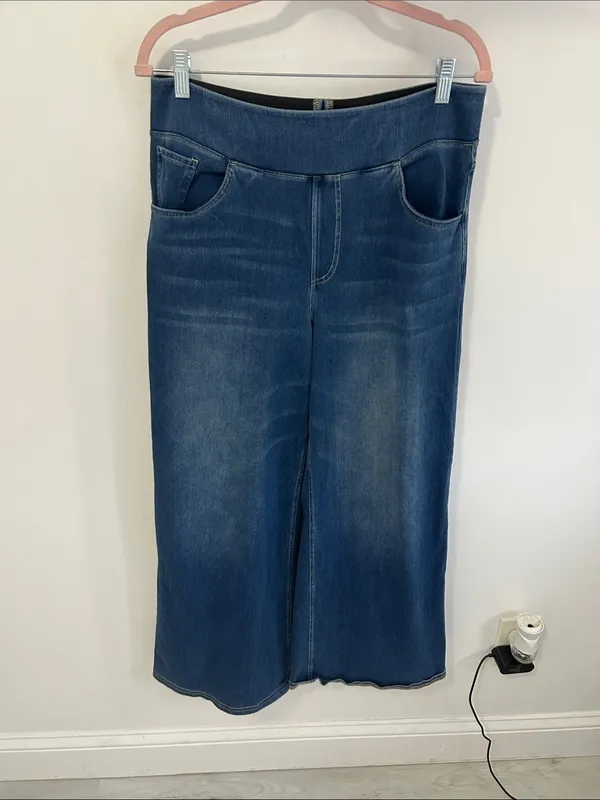 Halara Wide Leg Jeans - Image 4