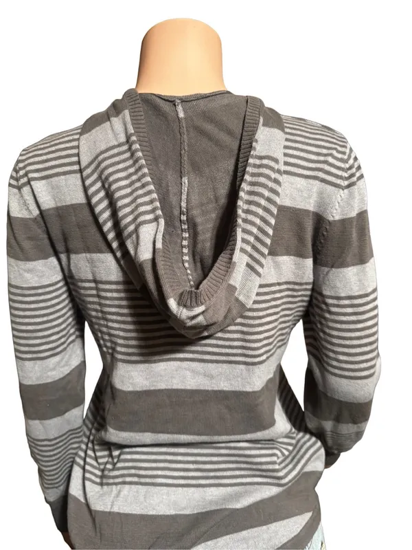 Long sleeve gray stripe half button Henley hoodie sweatshirt top M - Image 6