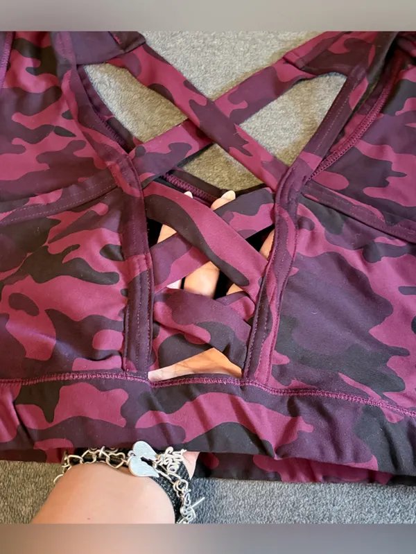 Torrid Active Plum and Black Camo Sports Bra Size 2X - Image 4
