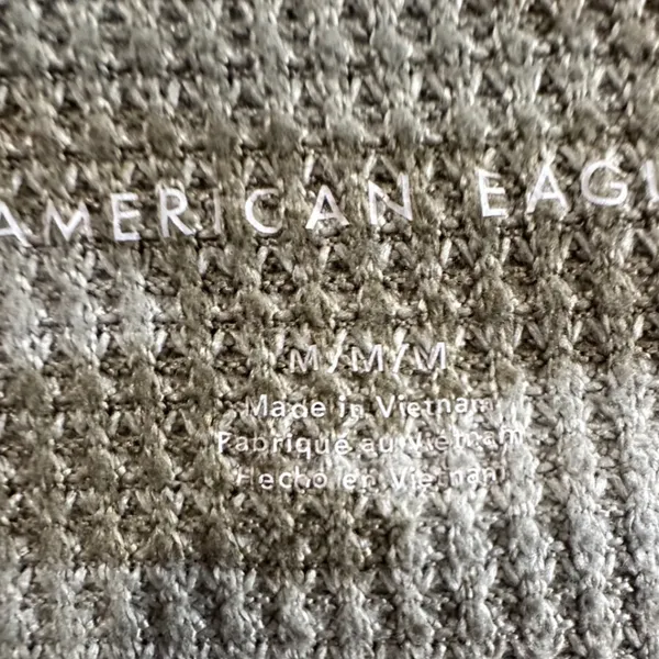 American Eagle Camo Waffle Knit Thermal V-Neck Top Green Camouflage Medium - Image 6