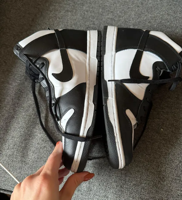 Nike Dunk High Top - Image 2