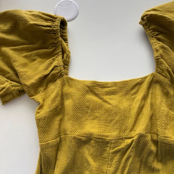 Free People Jumpsuit Womens Size 4 Mustard Yellow Puff Sleeve Wide Leg Textured‎ - Image 2