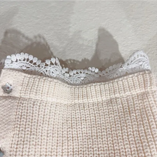 Jacquie The Label Cream Short Sleeve Knit Cardigan Star Buttons Lace Trim Top - Image 4