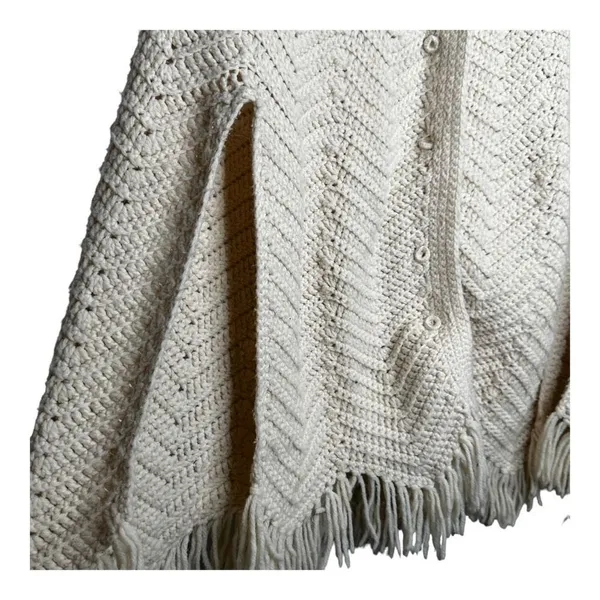 Vintage Hand Crocheted‎ Cape Size undefined - Image 4