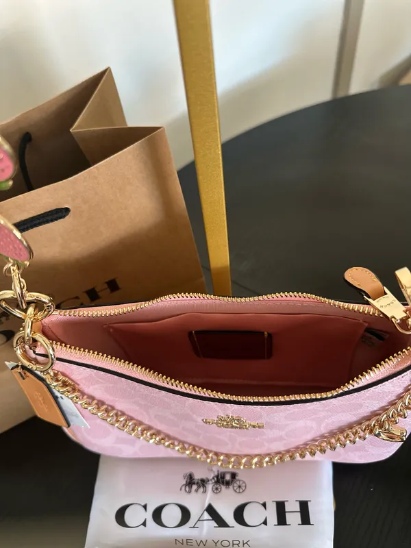 Coach Bag Shoulder pink - Image 6