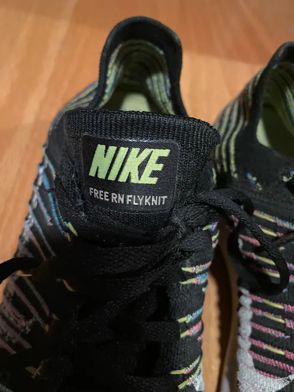 Nike Flyknit Tennis Shoes Black And Rainbow - Image 5