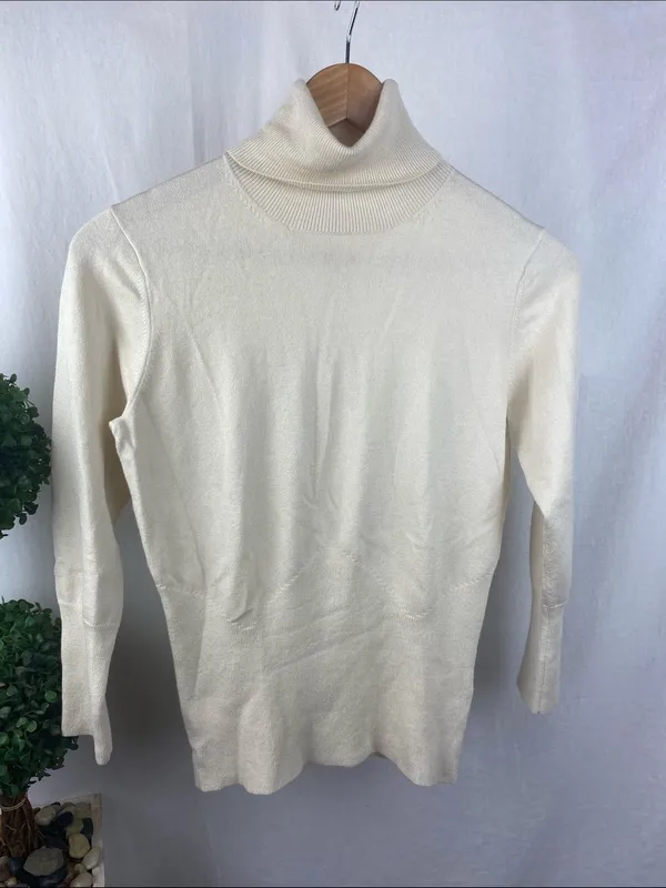 Banana Republic Silk Cashmere Blend Ivory Cream Long Sleeve Turtleneck Sweater M - Image 2