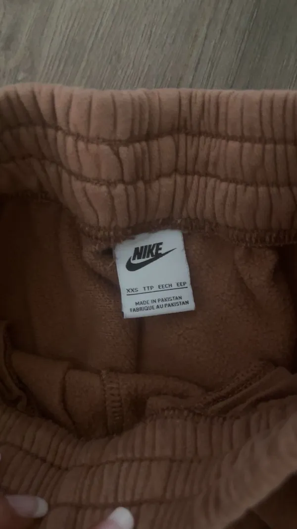 Nike Sweatpants - Image 5