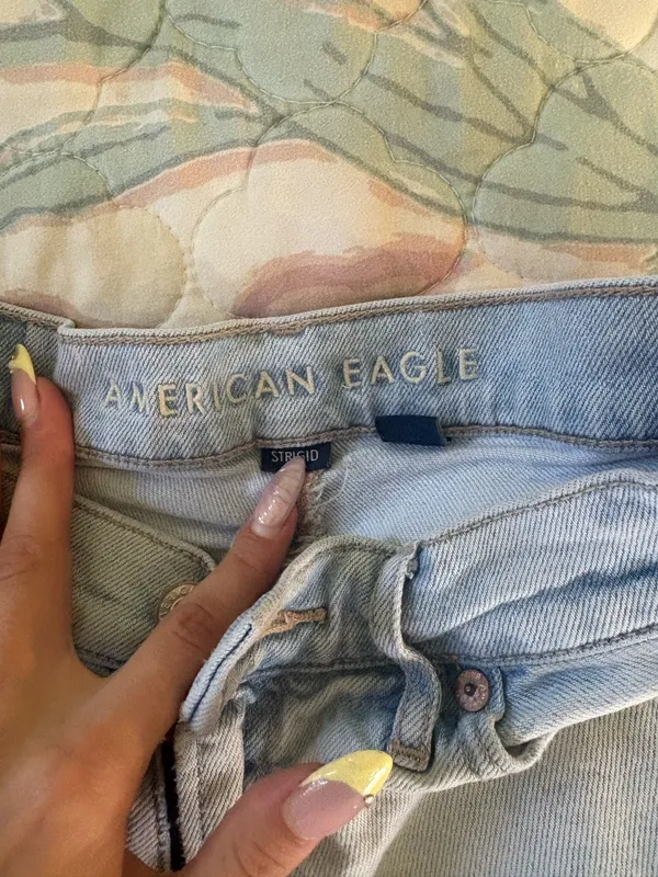 American Eagle Jean Shorts - Image 3