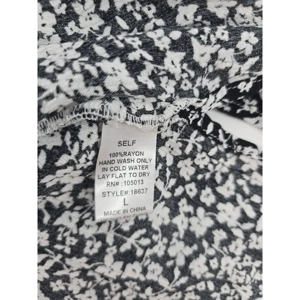 Savanna Jane Top Womens Large Floral Embroidered Sleeveless Black EUC - Image 4