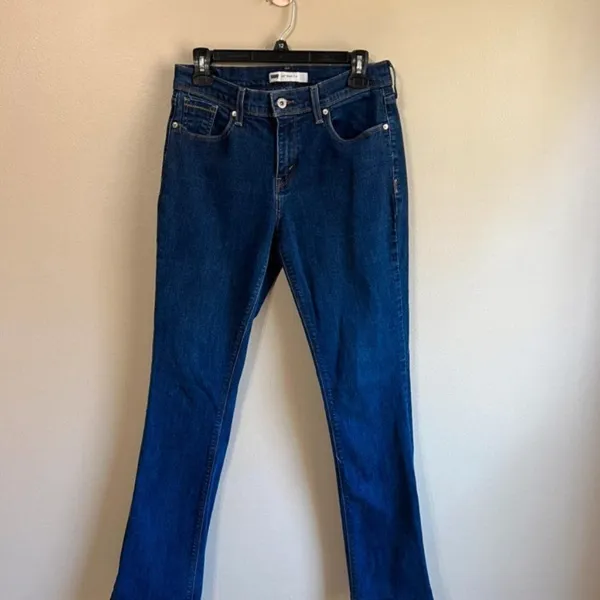 Levi's size 8 M‎ bootcut jeans - Image 7