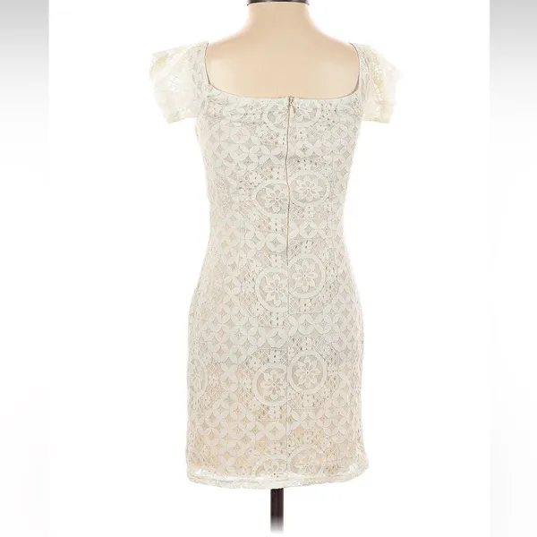Superdown White Lace Dress size xs‎ - Image 6