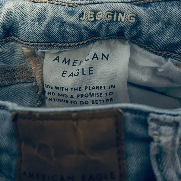 Size 4 American Eagle Distressed Ripped Light Wash Denim Jeans Jeggings Next Lev - Image 9