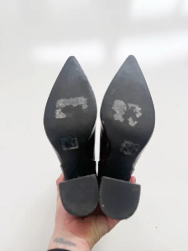 Forever 21 Burgundy Wine Pointed Booties size 7.5 - Image 5